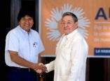 El presidente cubano Raúl Castro Ruz, recibe a Evo Morales Ayma, presidente de la República Plurinacional de Bolivia