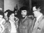 Che, Reencuentro con los padres, 1959