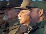 Fidel Castro y los Comandante de la Revolución Juan Almeida Bosque y Ramiro Valdés , 2006 (Foto: Alejandro Ernesto, EFE)