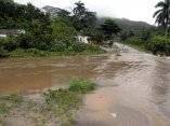 Carretera al poblado de Jibacoa en el municipio de Manicaragua en Villa Clara. Afectación del Huracán Gustav. Foto  Carolina Vilches monzón