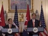 Rueda de Prensa conjunta del Canciller Bruno Rodríguez Parrilla (derecha) y el Secretario de Estado John Kerry en el Salón Benjamin Franklin, del Departamento de Estado, en Washington el 20 de julio de 2005. Foto: Ismael Francisco/ Cubadebate
