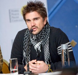 Necesitamos fomentar la esperanza y el sueño, dice Juanes al presentar en Madrid su concierto en Cuba