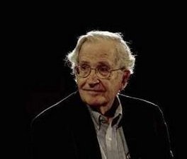 Noam Chomsky critica el trato que recibe Venezuela en los medios de comunicación