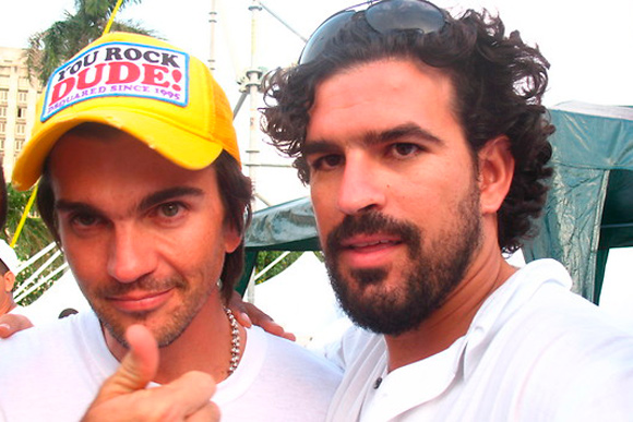 Juanes y Ernesto en el Concierto Paz sin Fronteras