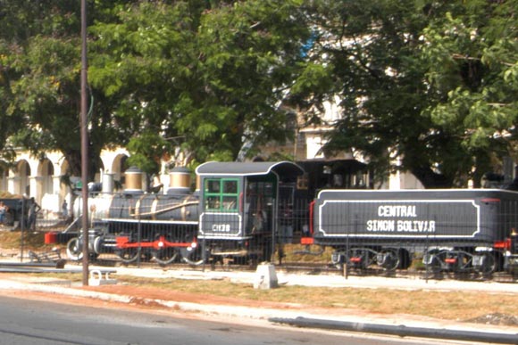Construyen en capital cubana museo de locomotoras antiguas