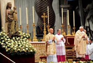 Vaticano Misa del Gallo Papa Benedicto
