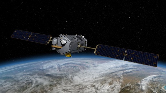 En esta imagen artística distribuida por la NASA se ve el observatorio orbital de carbono que se precipitó en el océano cerca de la Antártida en febrero del 2009. Si las naciones acceden alguna vez a controlar las emisiones de gases contaminantes, los expertos dicen que se podría confirmar si cumplen con sus promesas por medio de controles en el espacio real y el ciberespacio (AP Foto/NASA)