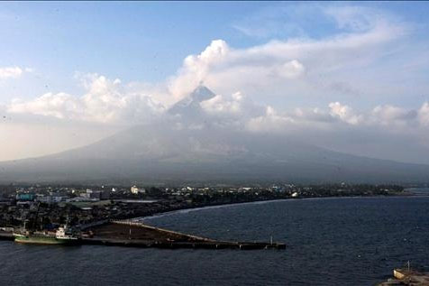 Volcán Mayón en Filipinas. Foto: EFE
