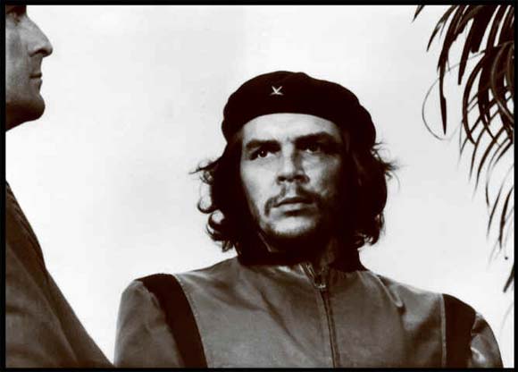 Foto que Korda tomara al Comandante Ernesto Che Guevara, conocida luego como la imagen más reproducida en la historia de la fotografía.