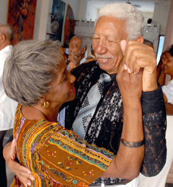 Se baila danzón en Cienfuegos