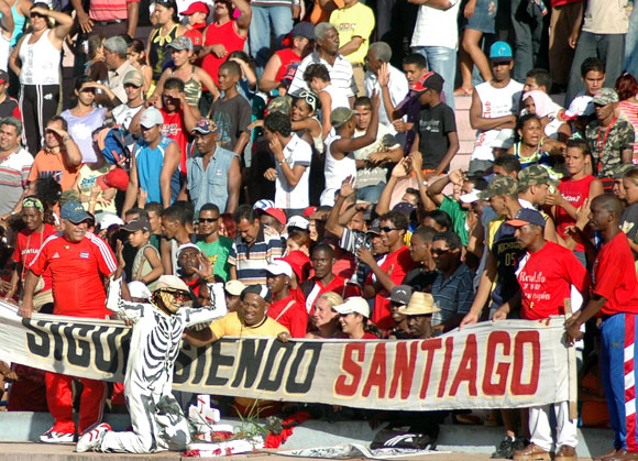 La conga santiaguera no se escucha desde hace rato. Foto: Ángel Yu