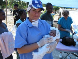 ¿Ignoran los medios la ayuda cubana a Haití?