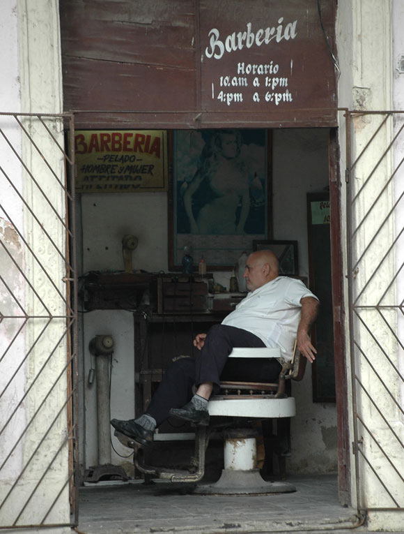 Barberías en Cuba. Foto: Kaloian
