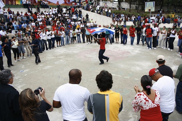 Brigada artística cubana en Campo de Marte, Puerto Príncipe