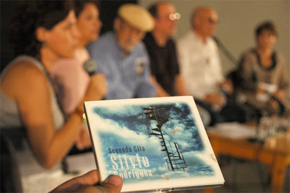 Presentación del disco "Segunda Cita" de Silvio Rodríguez, Casa de las Américas, 26 de marzo de 2010. Foto: Kaloian 