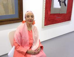 Alicia Alonso en Nueva York en la inauguración de la Exposición de retratos suyos realizados por pintores cubanos