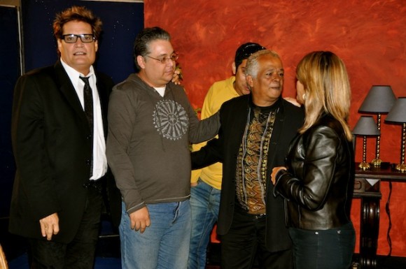 Carlos Alfonso, Amaury Pérez y Rafael Solís en "Con 2 que se quieran". Foto: Petí