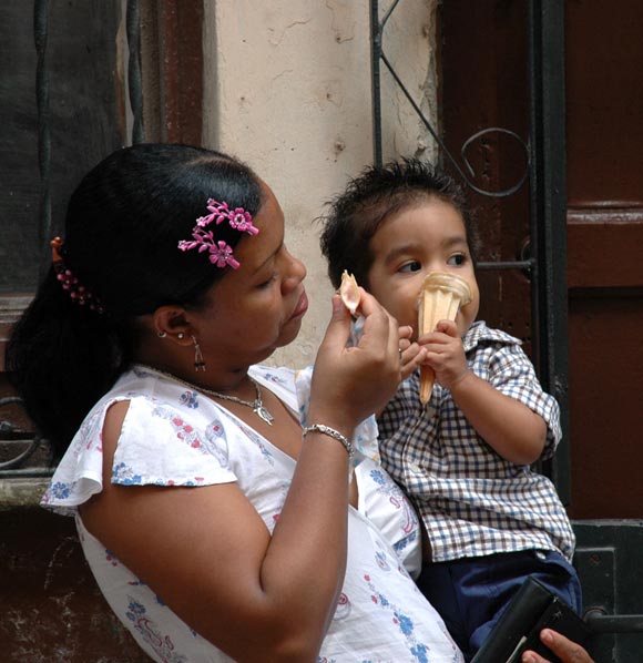 Cuba, Helado Coppelia. Foto: Kaloian
