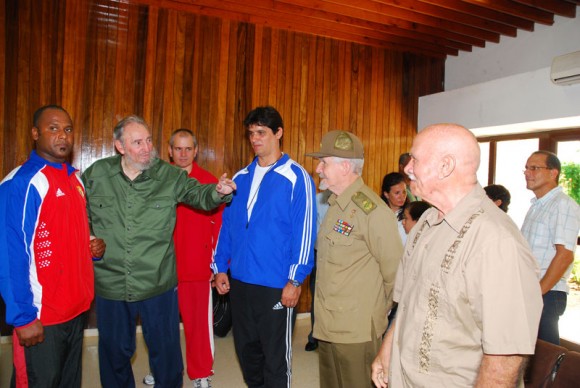 Fidel en Artemisa. Foto: Estudios Revolución