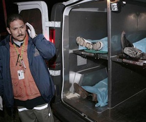 Asesinan a 15 en ataque a autolavado en México