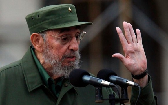 Fidel en el aniversario 50 de los CDR. Foto: Ismael Francisco