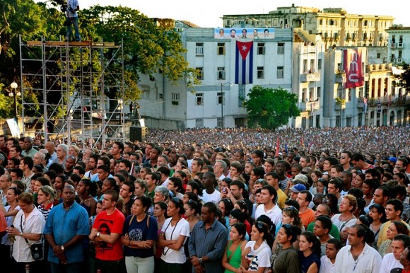Fidel en la Universidad de La Habana. Foto: Alex Castro