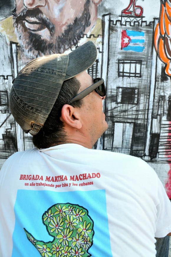 Sandor González.Detalle. Mural por la paz de la Brigada Martha Machado. Foto: Roberto Chile