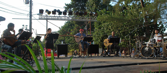 Concierto de Silvio Rodríguez en el barrio "La Corbata". Foto: Cubadebate