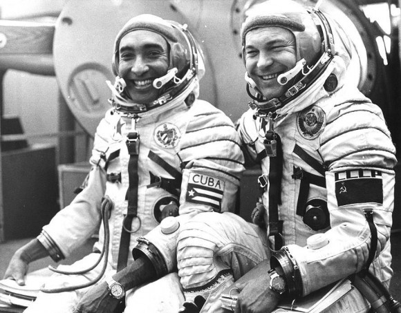 Arnaldo Tamayo y Yuri Romanenko en la Soyuz 38
