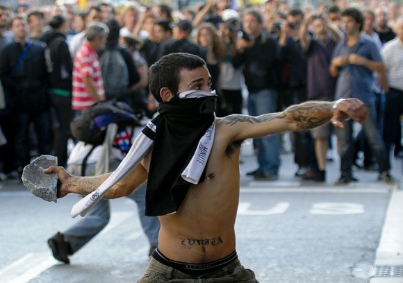 Un manifestante en Barcelona