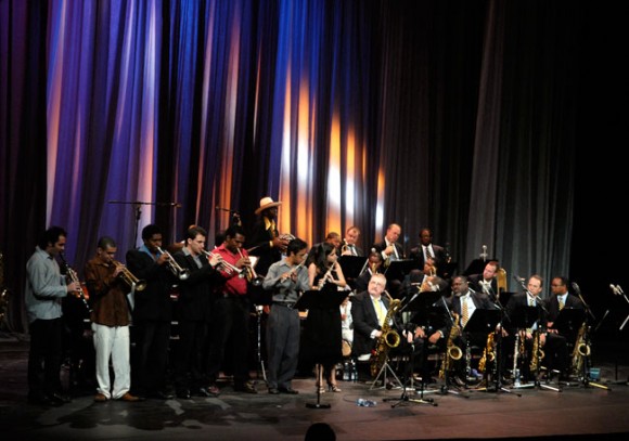  La última presentación de la orquesta norteamericana Jazz Lincoln Center de Nueva York y Wynton Marsalis, en el Teatro Mella de la Capital Cubana. Foto: Roberto Suárez