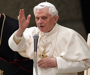 Saluda Benedicto XVI a primera peregrinación de cubanos a Roma
