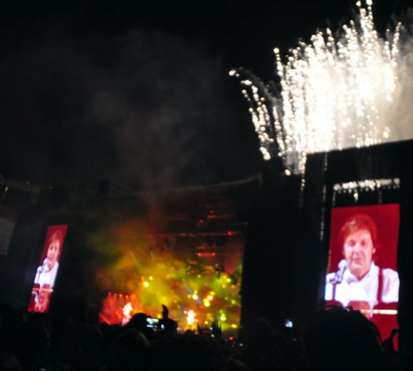 McCartney y su banda en Argentina. Foto: Kaloian