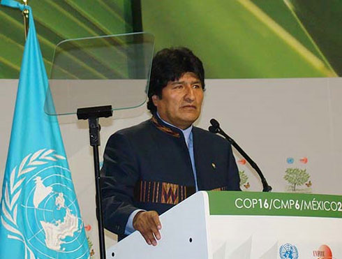 Evo Morales en la cumbre sobre Cambio Climático, en Cancún, México