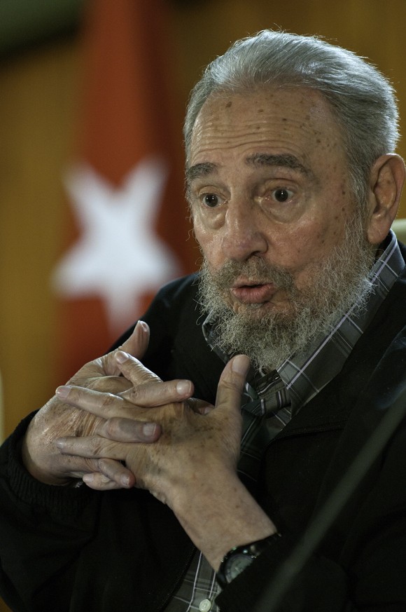 Fidel con los intelectuales. Foto: Roberto Chile