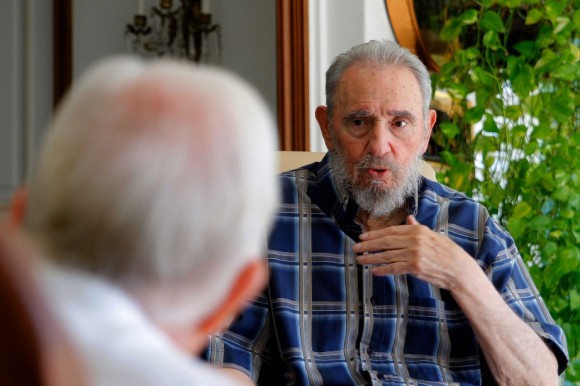 encuentro de Fidel y Carter en La Habana, al término de una visita de tres días que realizara el ex Presidente de Estados Unidos. Foto: Alex Castro