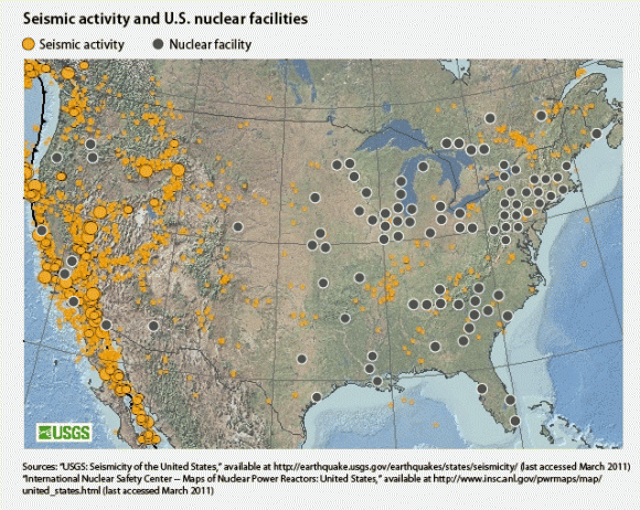 El mapa de arriba muestra la ubicación de instalaciones de energía nuclear en EE.UU. gris, y la ubicación de la actividad sísmica en amarillo. Los datos del USGS y el Centro Internacional de Seguridad Nuclear. 
