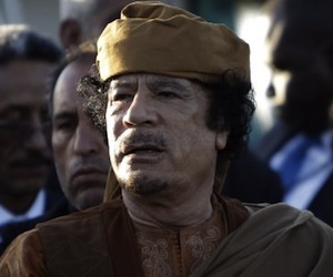 Cameron y Obama dicen que Gadafi debe irse
