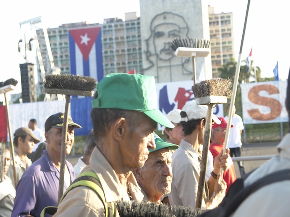 Rostros duros y enérgicos los de estos hombres. Foto: Rafael González/Cubadebate.