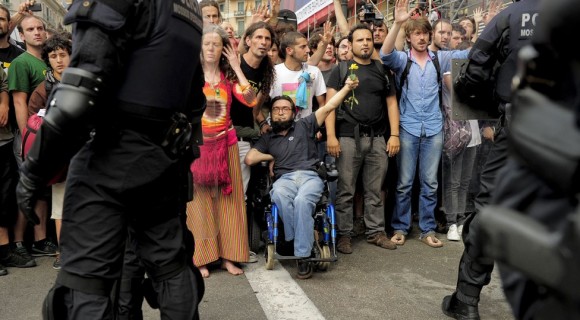 Sebastián Ledesma durante la manifestación en la Plaza Cataluña