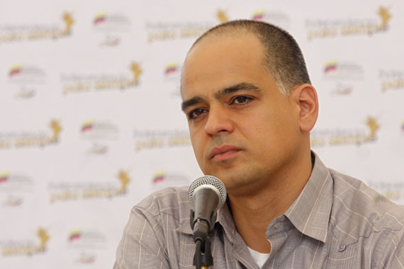 Ministro de la Comunicación y la Información de Venezuela, Andrés Izarra.