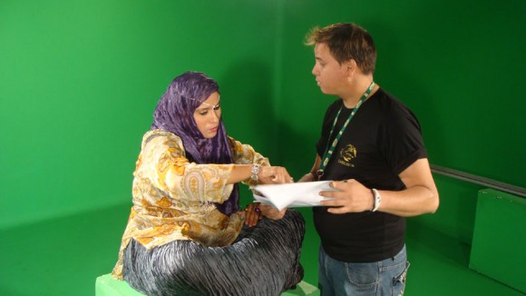 Lidis Lamorú y el director Ernesto González en la filmación del clip ” Sembrar cariño” Foto: Johanhnm Ramírez