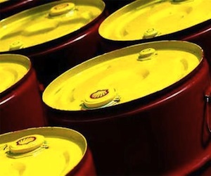 El precio del petróleo podría dispararse a 200 dólares por barril, afirma experto
