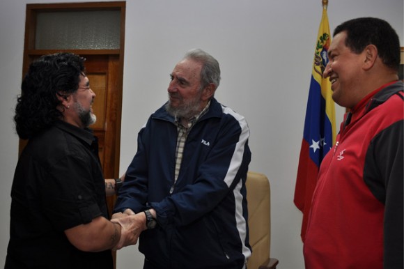 Maradona, Fidel y Chávez. Foto: Estudios Revolución
