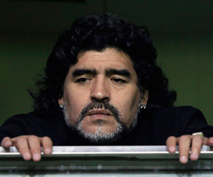 Maradona se declara hincha número uno de Palestina y anima a Chavéz en su recuperación