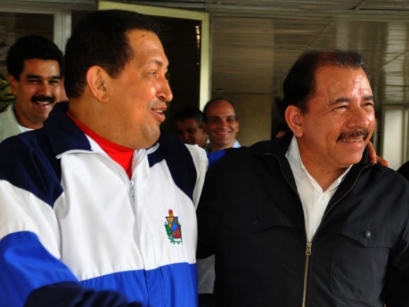 Chávez y Ortega en La Habana. Foto: Estudios Revolución