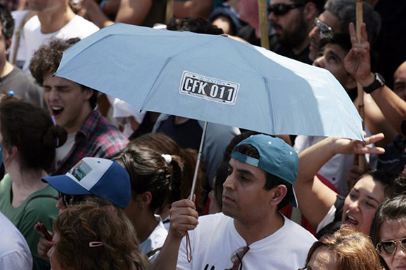 Apoyo popular a Cristina Fernández. Foto: EFE