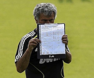 Mourinho sigue en el Real Madrid hasta 2016