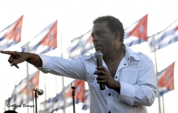 Cándido Fabré en un concierto en La Habana. Foto:Alberto Borrego Avila
