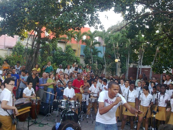 Jazz band de estudiantes de música en el parque del Quijote, en 23 y 12